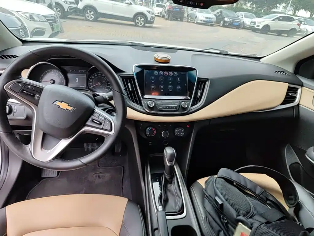 Chevrolet Monza — миниатюра 13