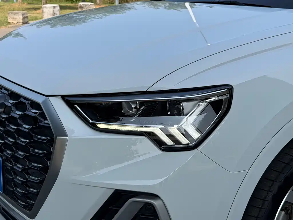 Audi Q3 Sportback — миниатюра 16