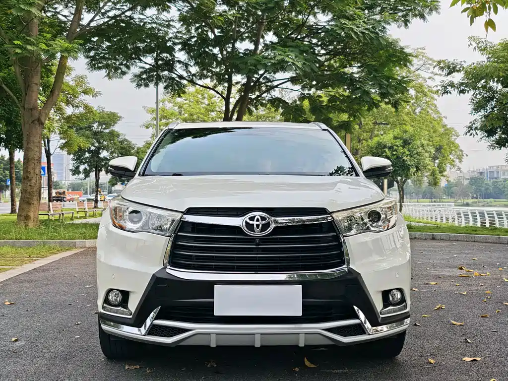 Toyota Highlander — миниатюра 2