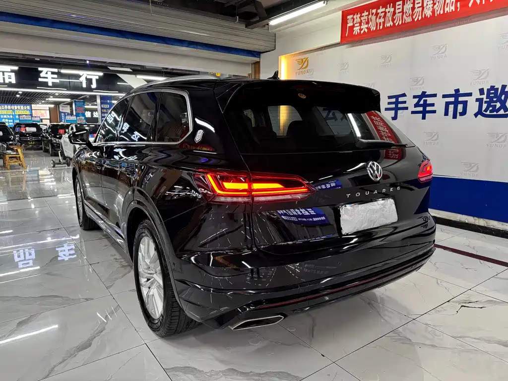 Volkswagen Touareg — миниатюра 7
