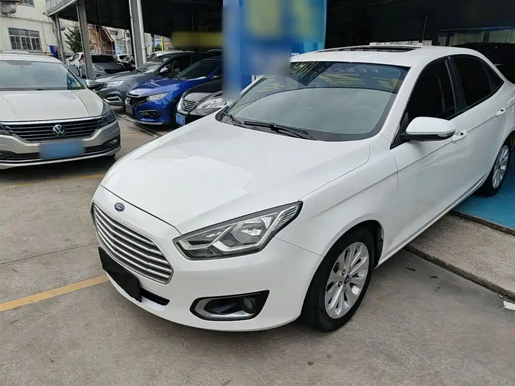 Ford Escort 2017