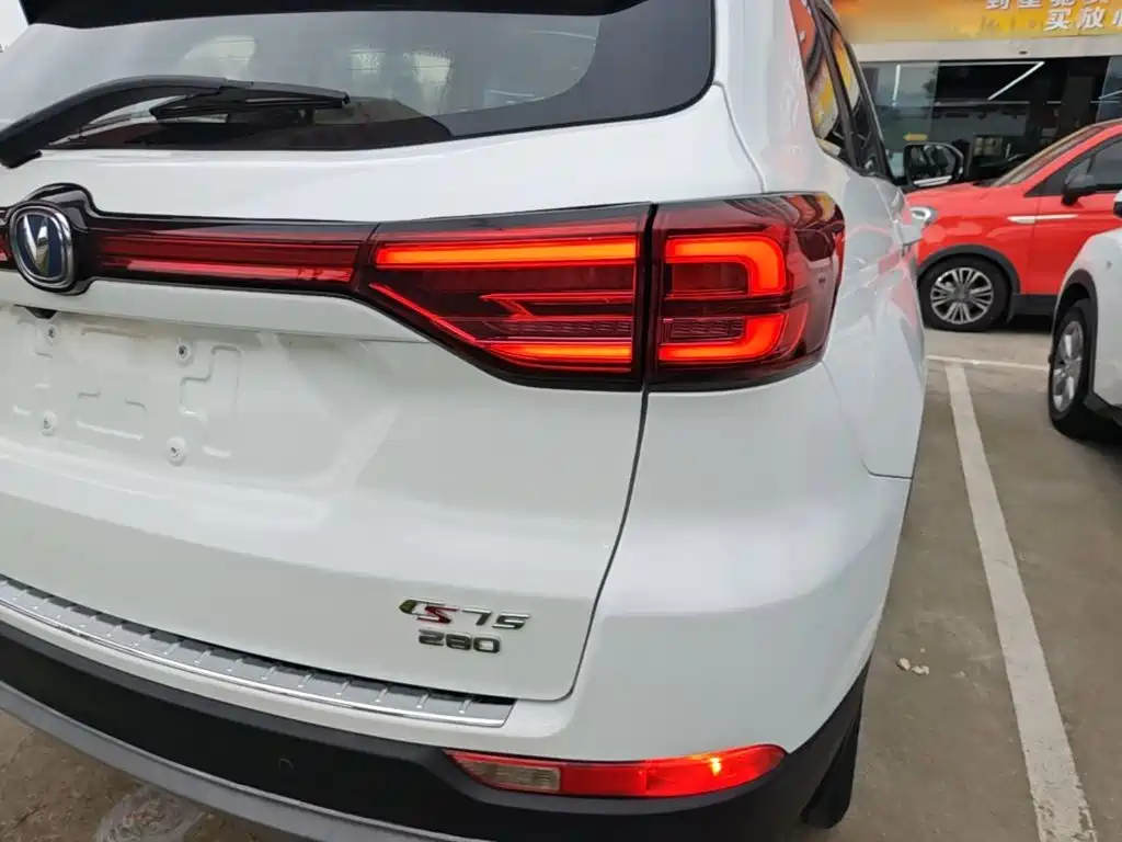 Changan CS75 — миниатюра 8