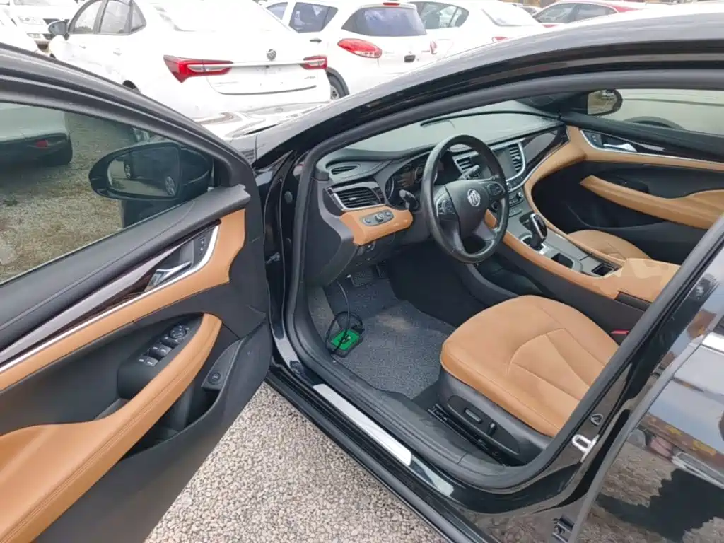 Buick LaCrosse — миниатюра 16