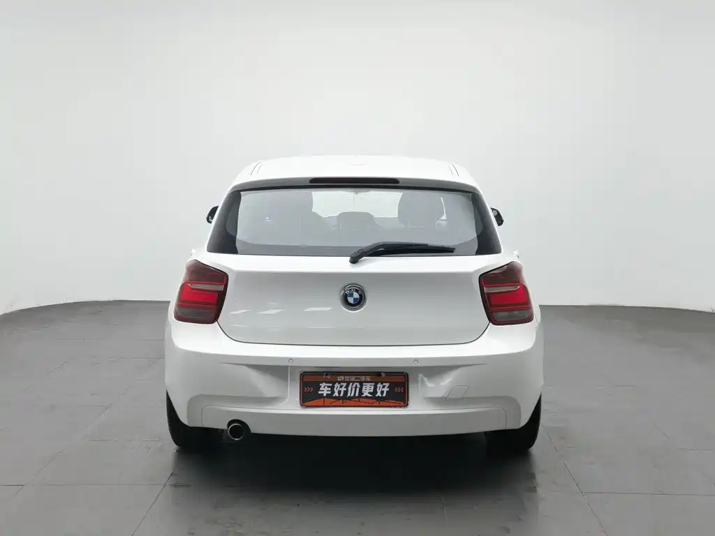 BMW 1 Series (Import) — миниатюра 4