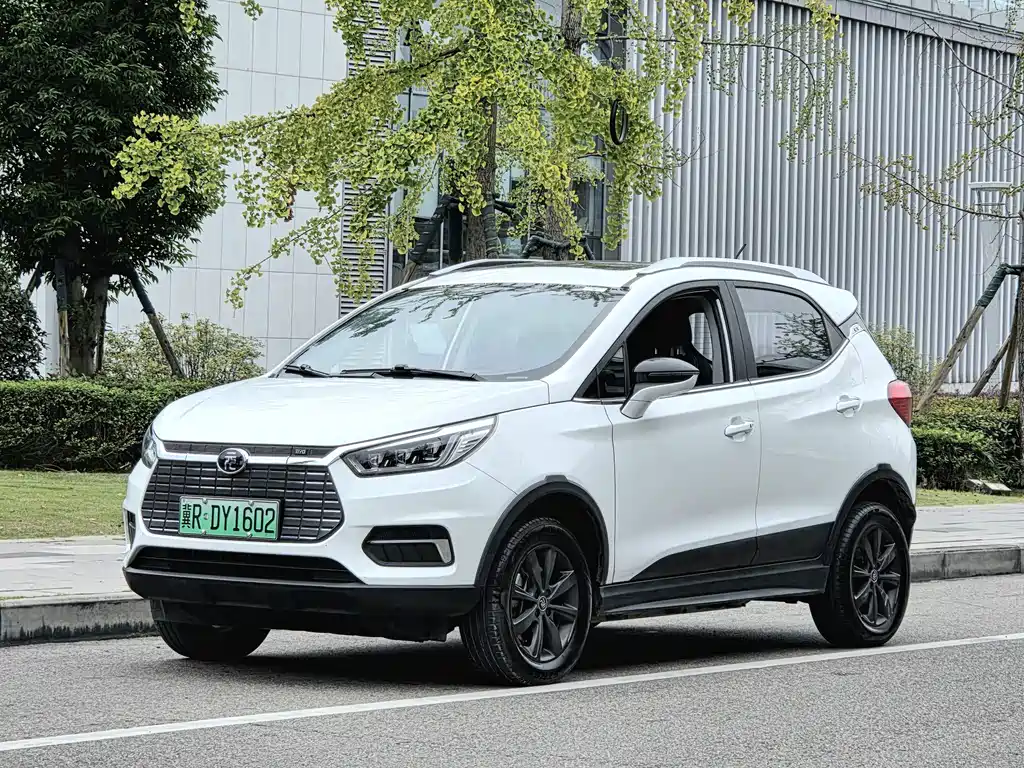 BYD Yuan EV