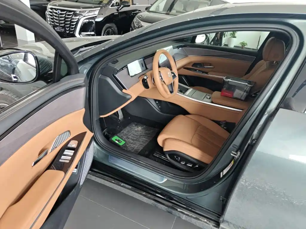 BYD Han L — миниатюра 16