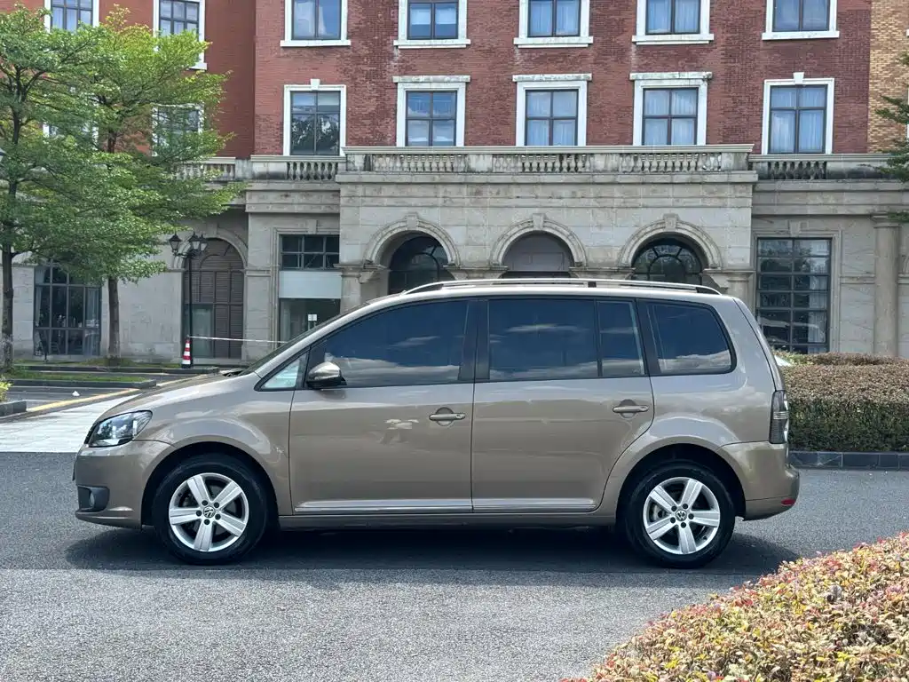 Volkswagen Touran — миниатюра 15