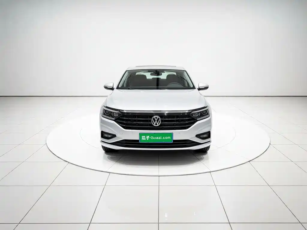Volkswagen Sagitar — миниатюра 2