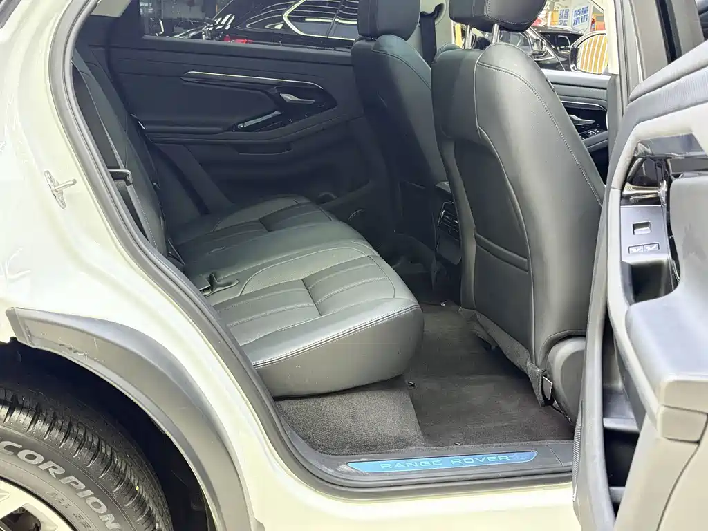 Land Rover Evoque — миниатюра 12