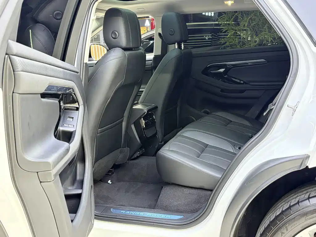 Land Rover Evoque — миниатюра 9