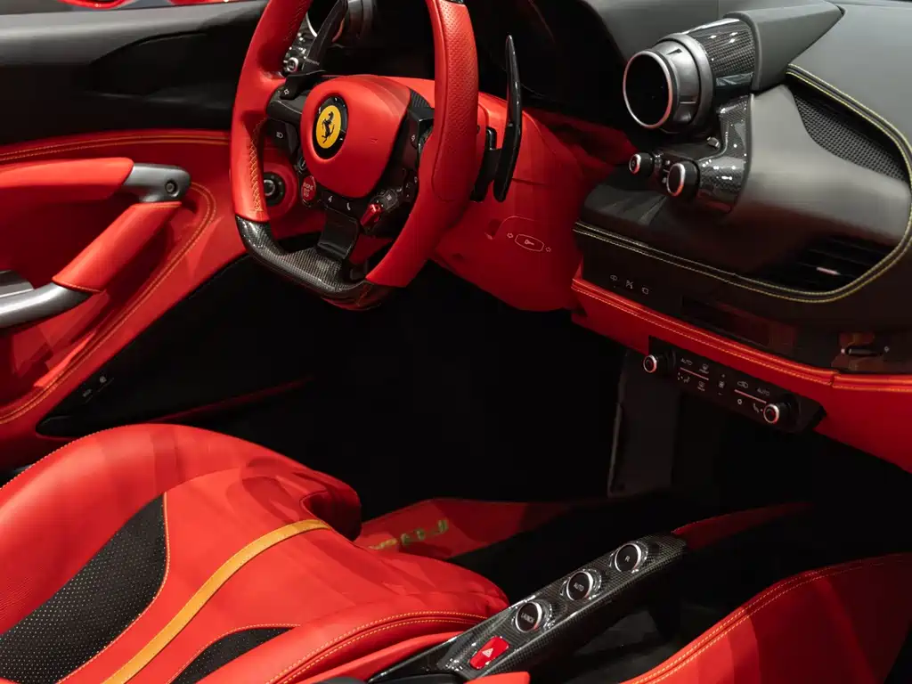 Ferrari F8 — миниатюра 8