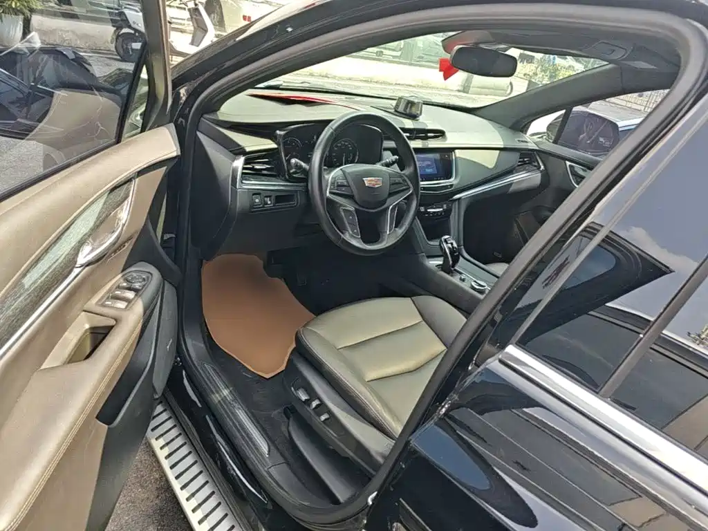 Cadillac XT5 — миниатюра 16
