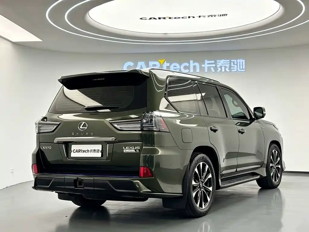 Lexus LX — миниатюра 5