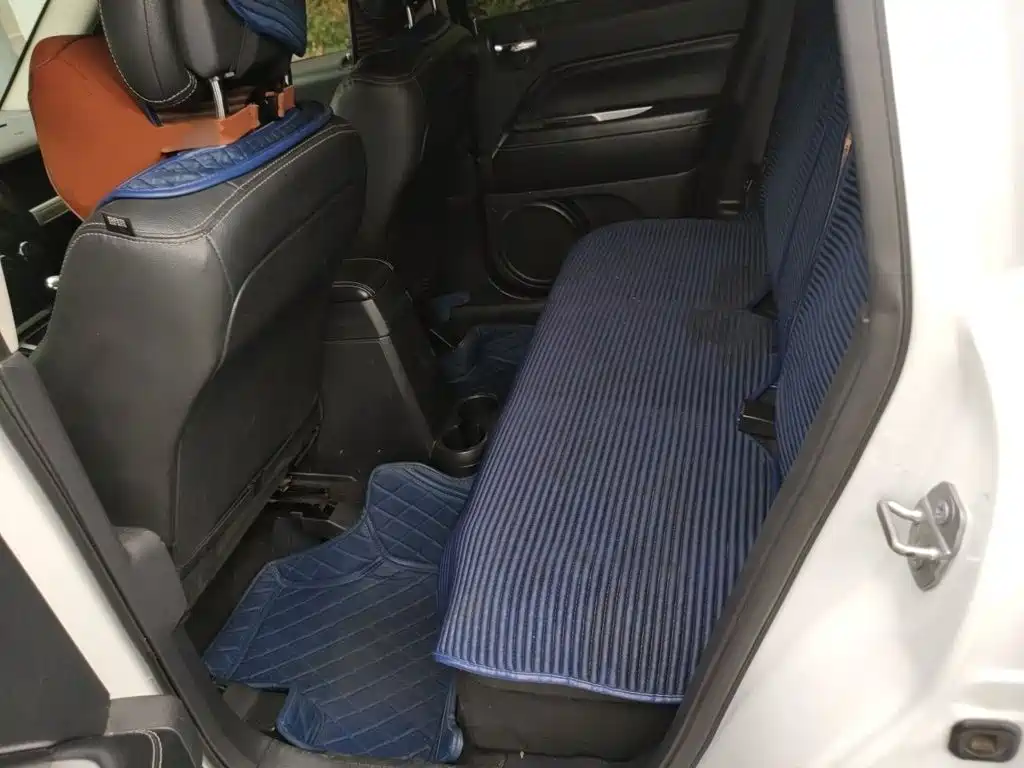 Jeep Compass (Import) — миниатюра 15
