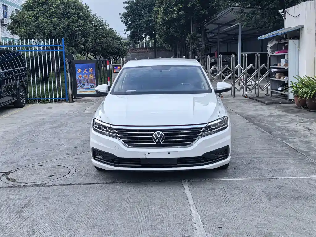 Volkswagen Lavida — миниатюра 3