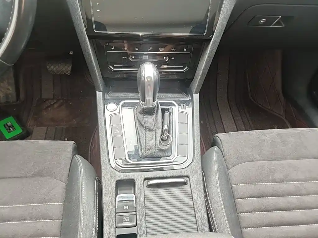 Volkswagen Magotan — миниатюра 14