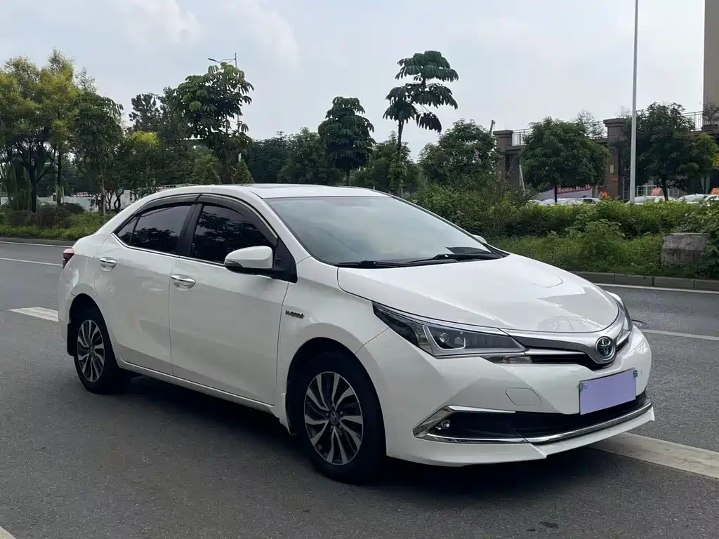 Toyota Corolla — миниатюра 3