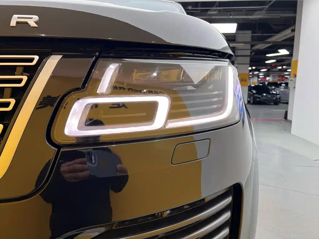 Land Rover Range Rover — миниатюра 8