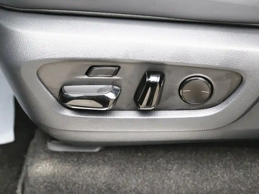 Lexus GX — миниатюра 12