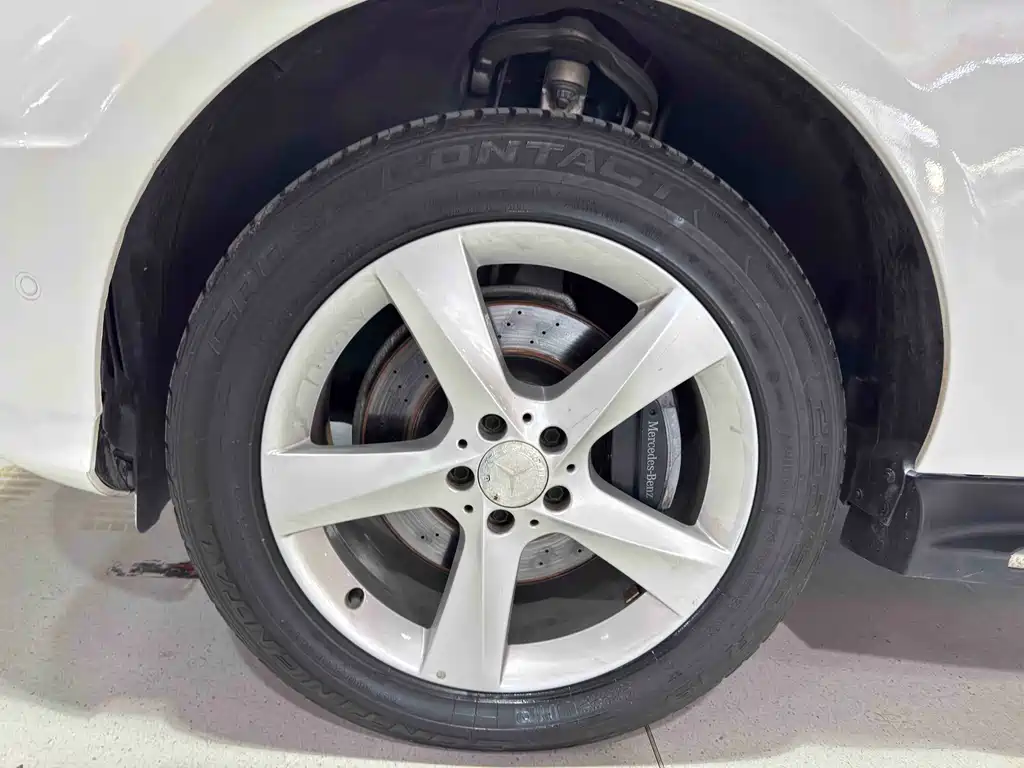 Mercedes-Benz M-Class — миниатюра 24