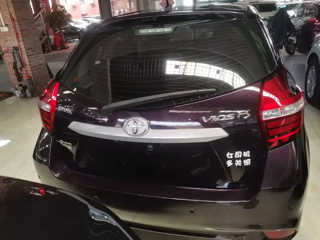 Toyota Vios FS — миниатюра 6