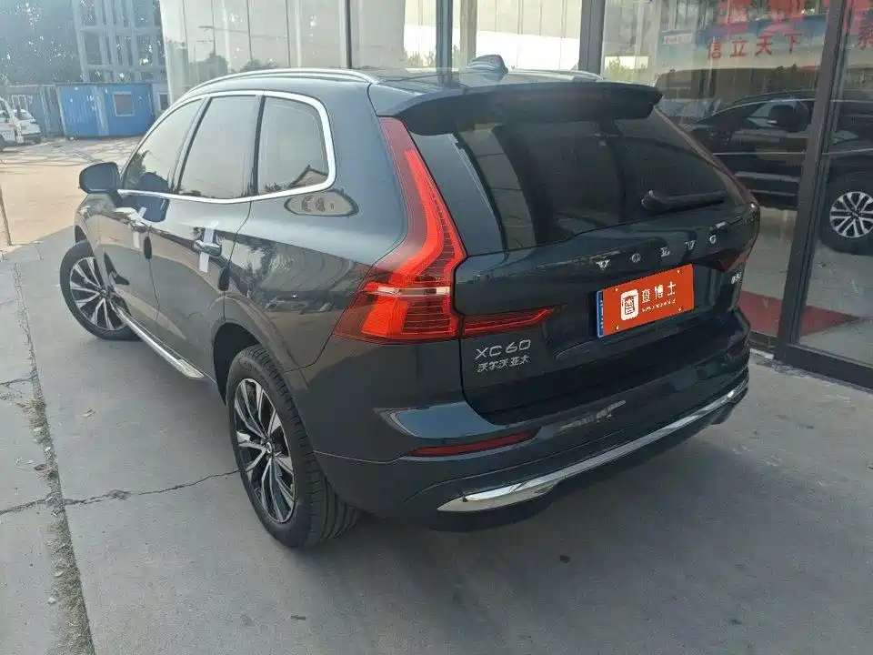 Volvo XC60 — миниатюра 3