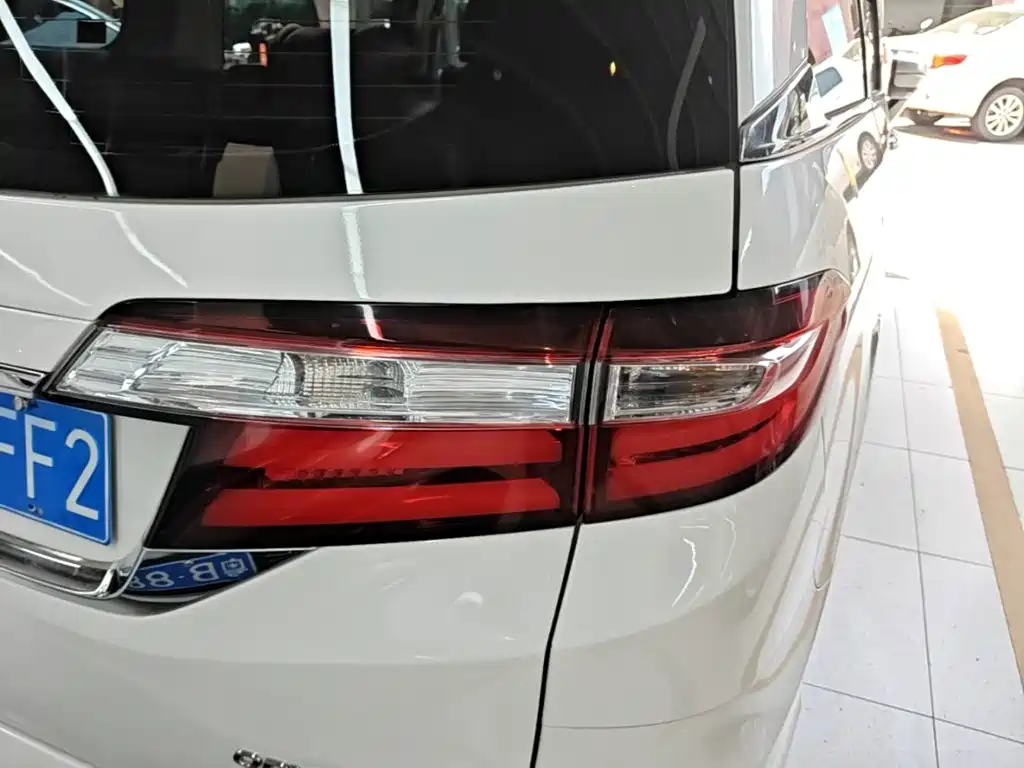 Honda Odyssey — миниатюра 8