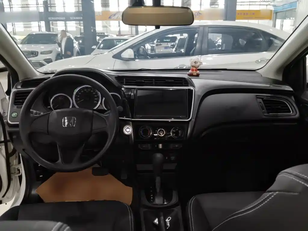 Honda City — миниатюра 10