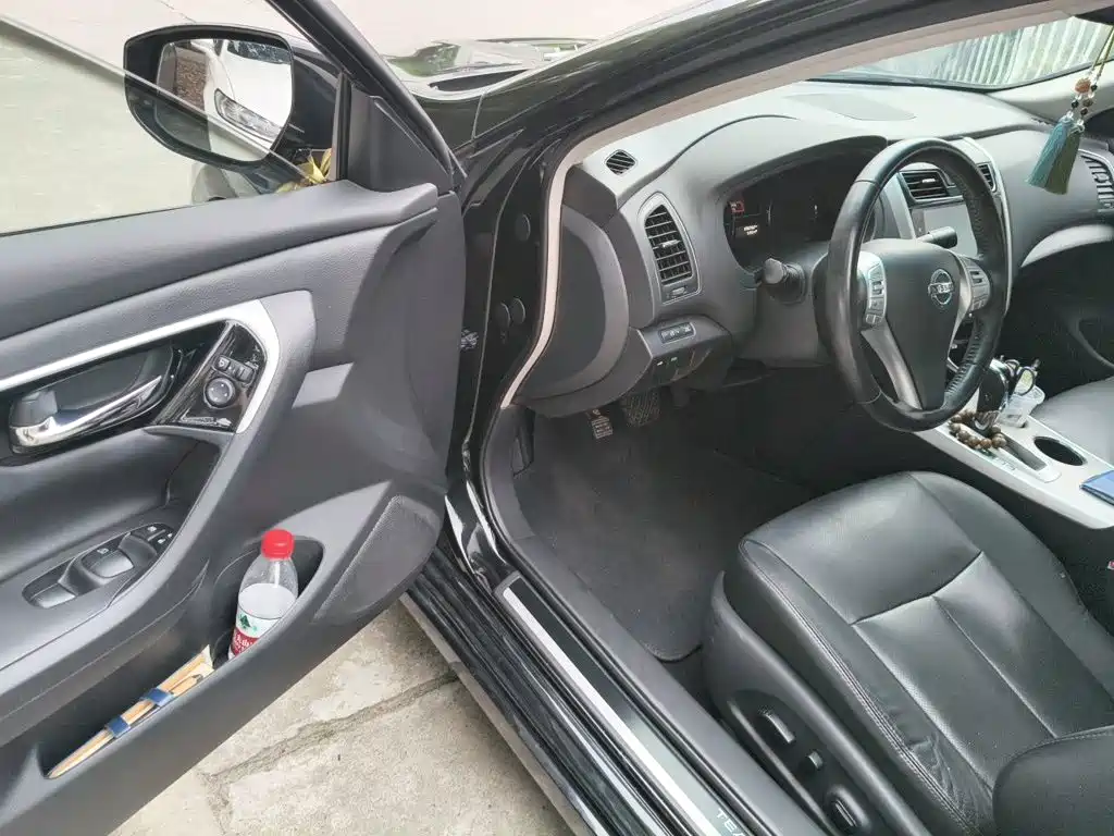 Nissan Teana — миниатюра 14
