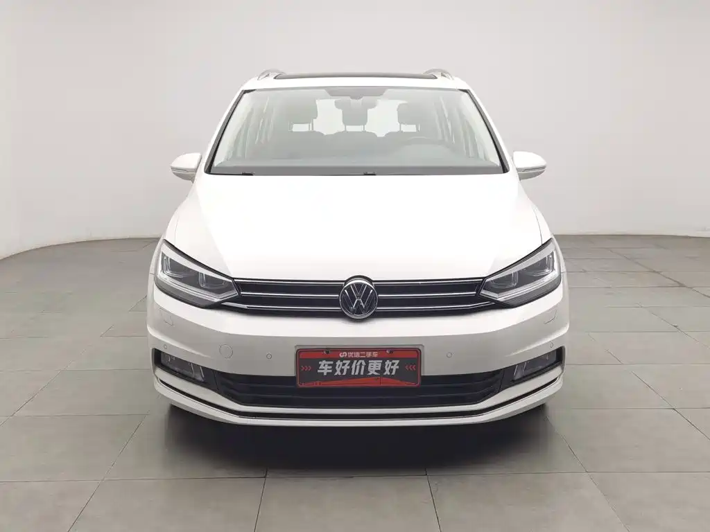 Volkswagen Touran — миниатюра 3
