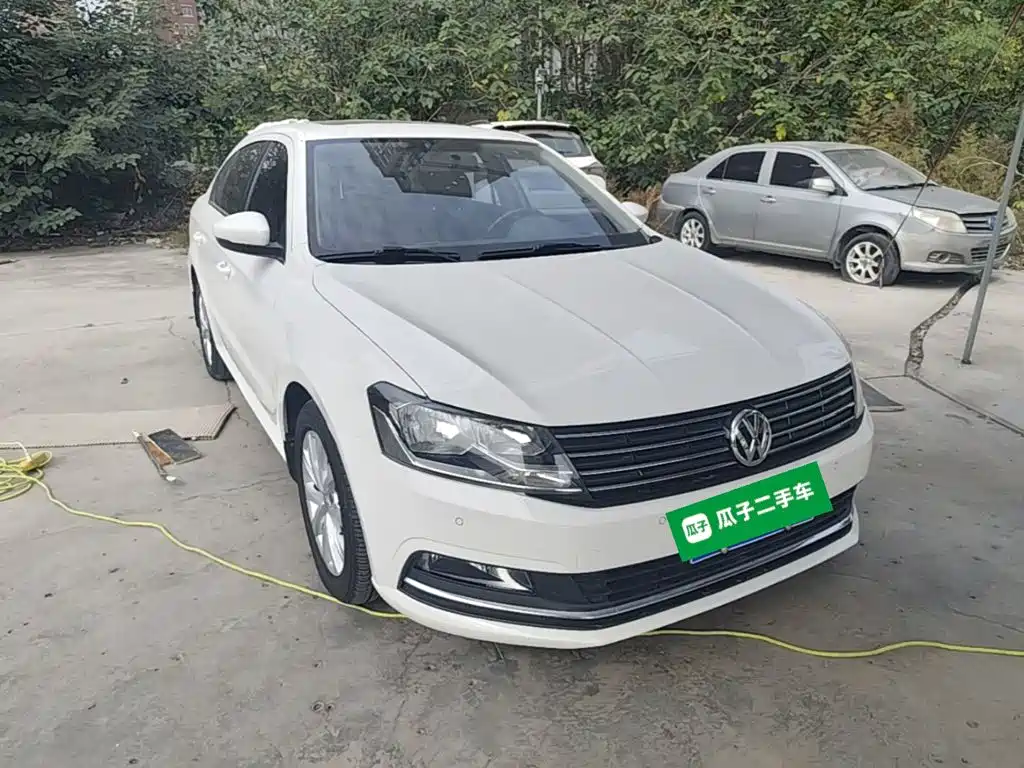 Volkswagen Lavida — миниатюра 4