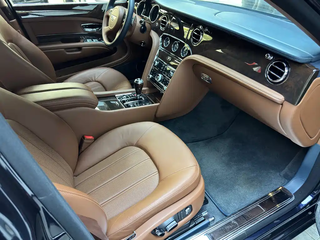 Bentley Mulsanne — миниатюра 16