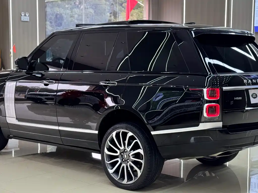 Land Rover Range Rover — миниатюра 3