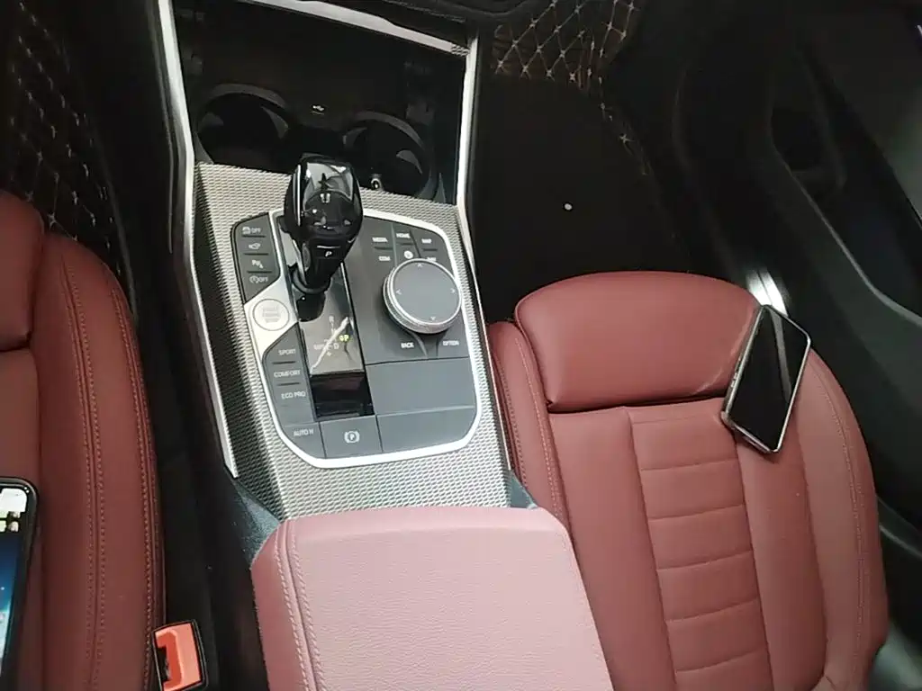 BMW 3 Series — миниатюра 14