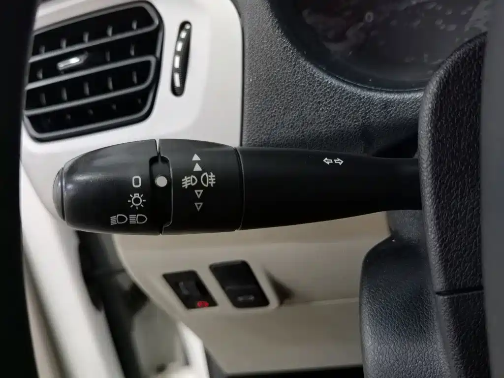 Citroen Elysee — миниатюра 21