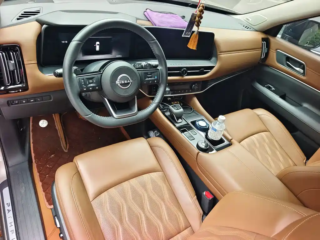 Nissan Teramont — миниатюра 7