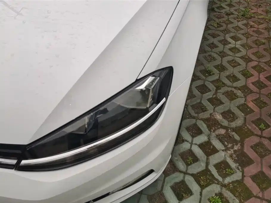 Volkswagen Golf 2018 230TSI AT Comfort