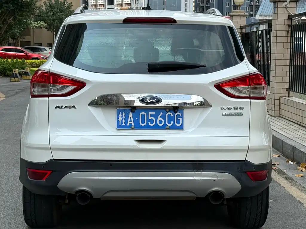 Ford Kuga — миниатюра 4