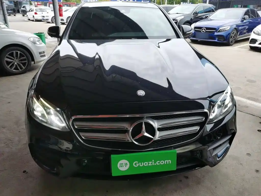 Mercedes-Benz E-Class — миниатюра 3