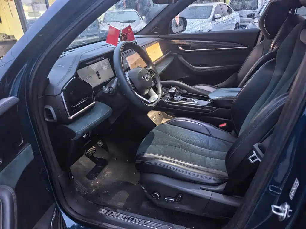 Geely Xingyue L — миниатюра 12