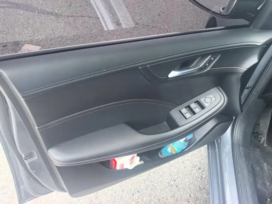 Roewe i5 2023 1.5L CVT