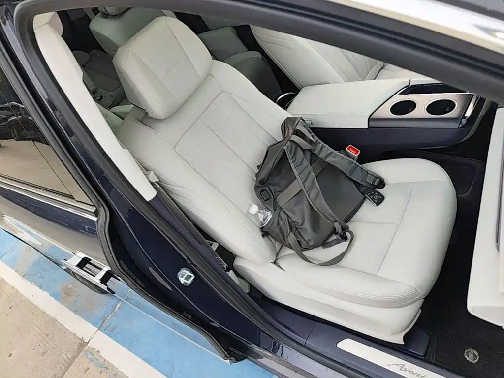 Buick GL8 Hybrid — миниатюра 20