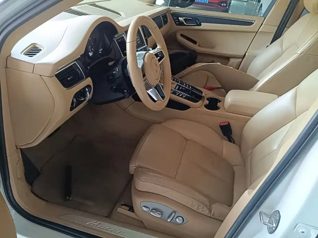 Porsche Macan — миниатюра 15