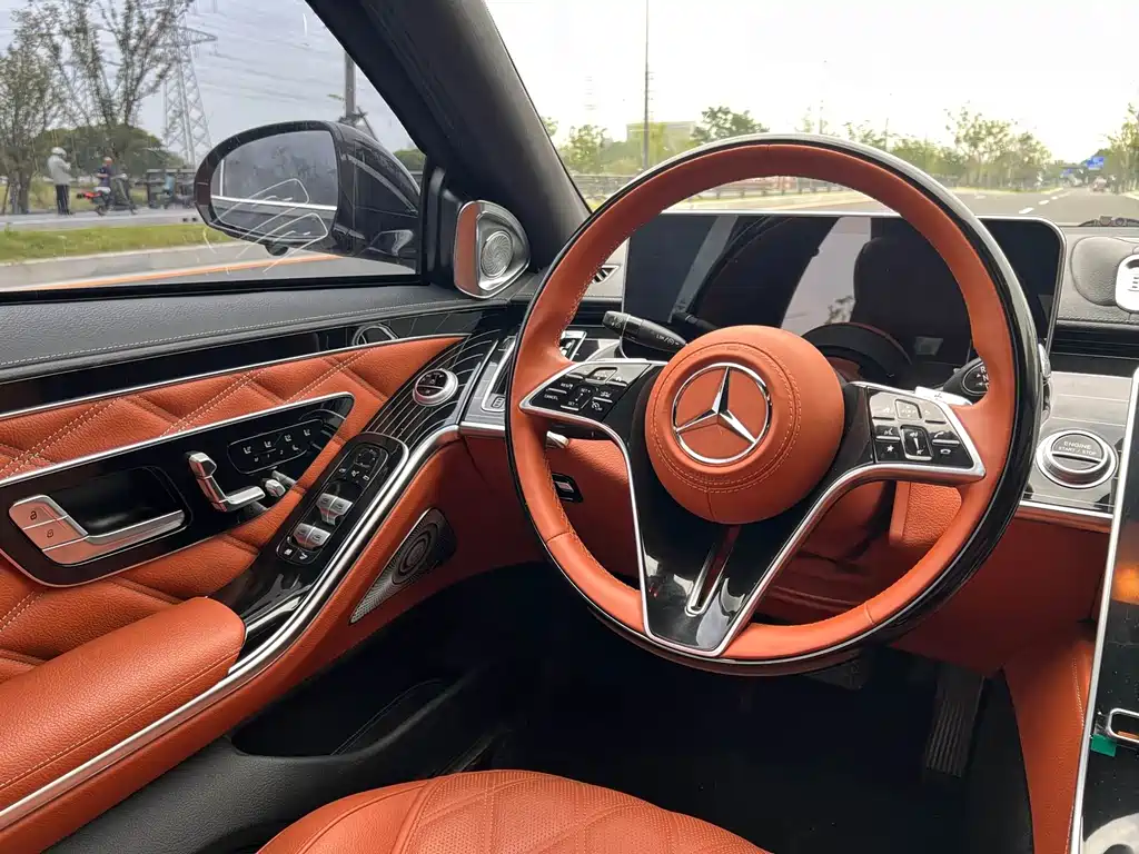 Mercedes-Benz S-Class — миниатюра 8