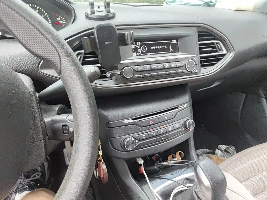 Peugeot 308S — миниатюра 6