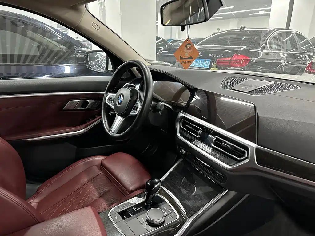 BMW 3 Series — миниатюра 14