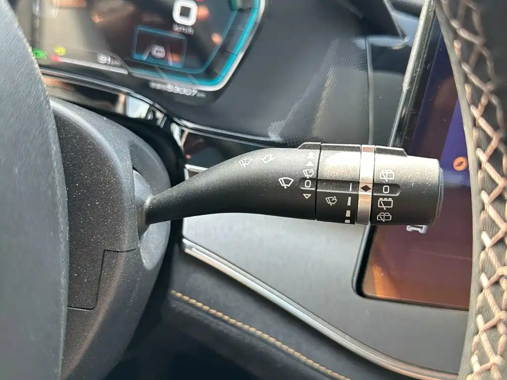 BYD Tang New Energy — миниатюра 28