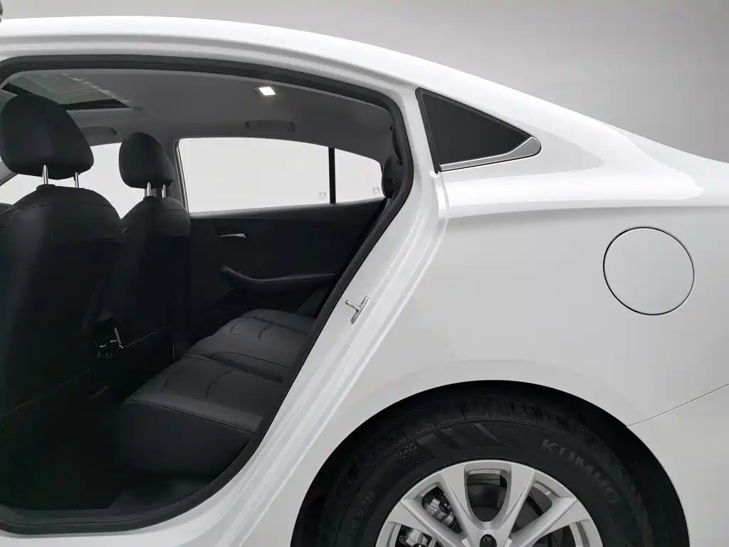Roewe i5 — миниатюра 15