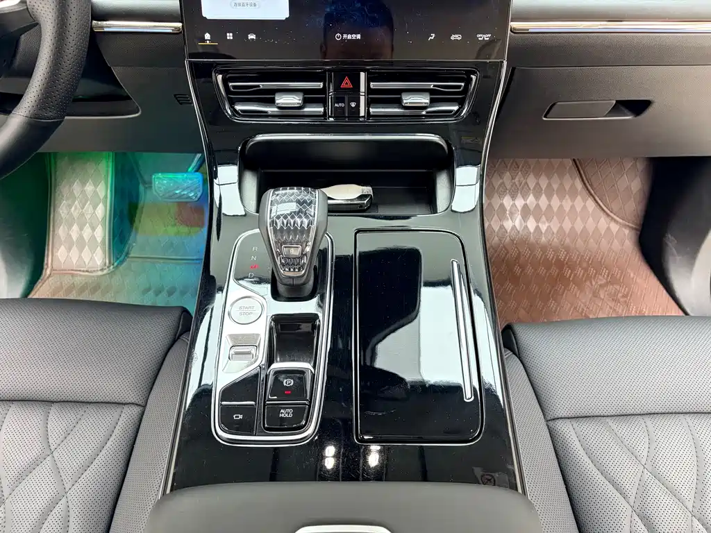 GAC Motor Trumpchi M8 — миниатюра 7