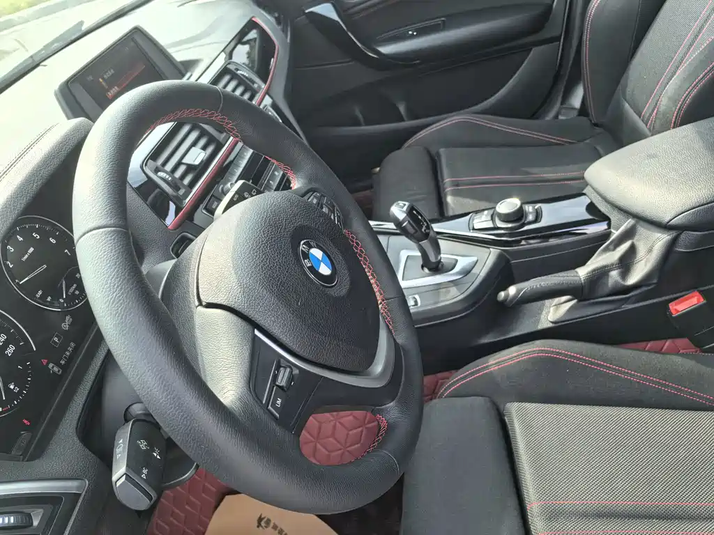 BMW 1 Series (Import) — миниатюра 6